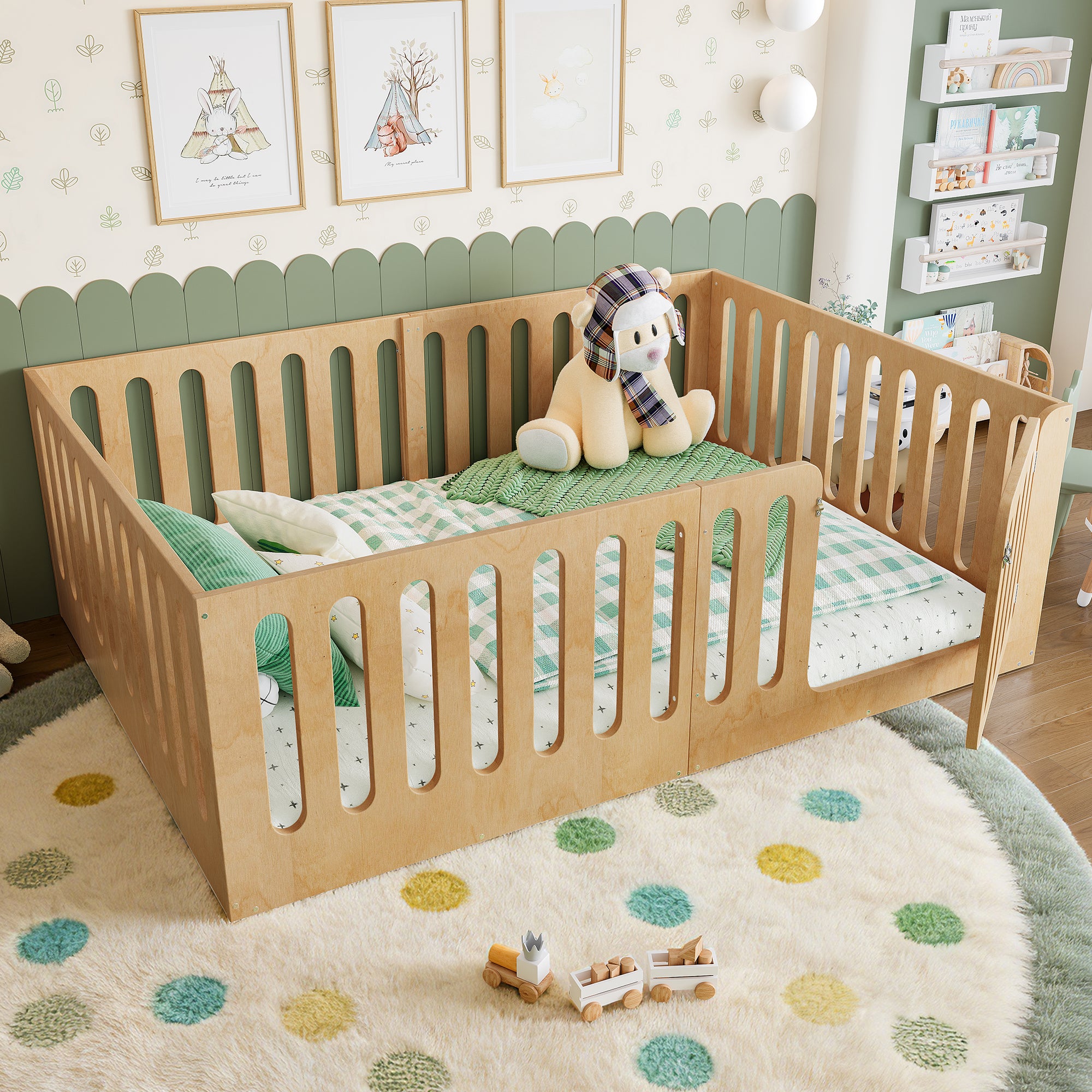 Cama de Chão Montessori em Madeira com Porta e Vedação Alta