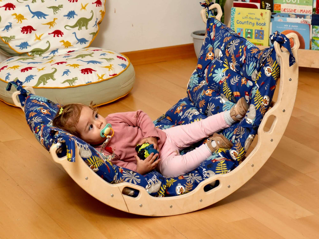 Arco de Escalada e Baloiço Montessori
