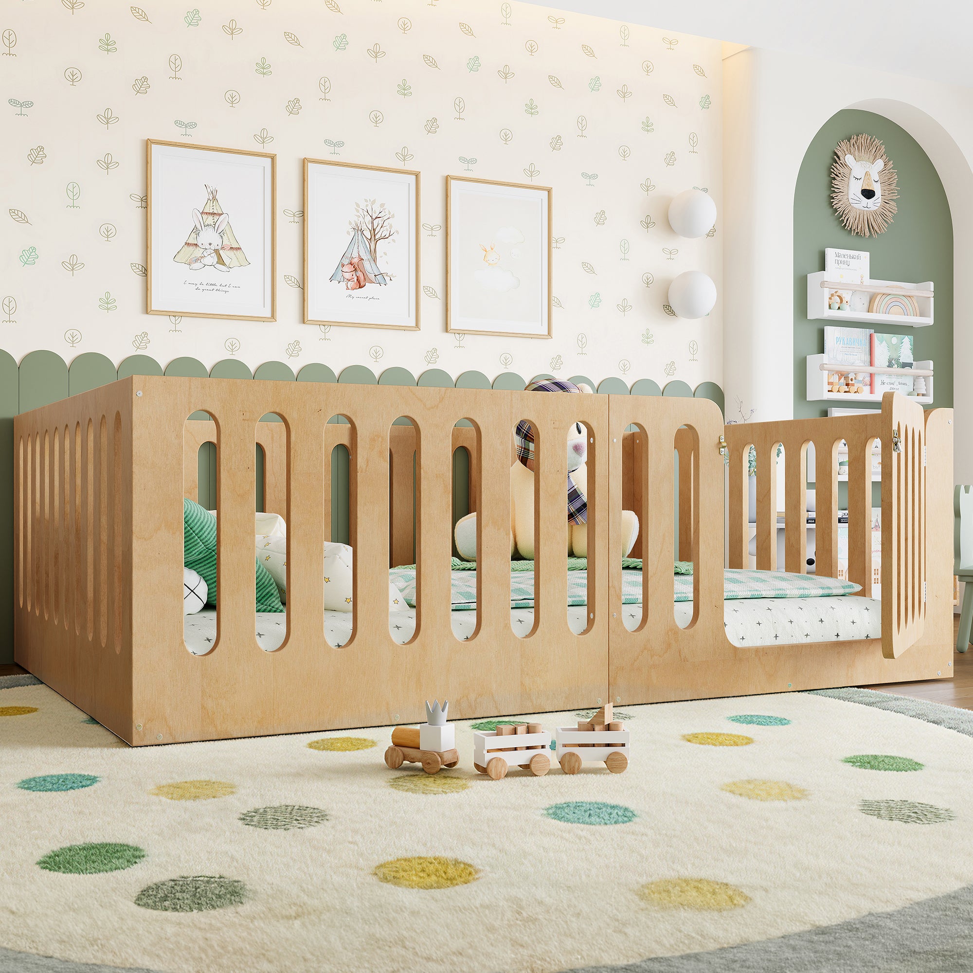 Cama de Chão Montessori em Madeira com Porta e Vedação Alta